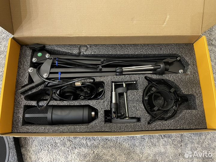 Конденсаторный микрофон maono AU-A04 Plus