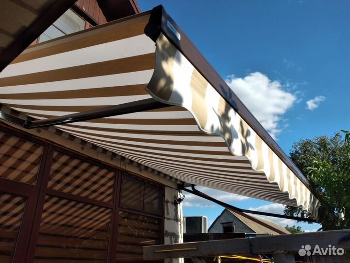 Маркиза открытая, ширина 4 м х вылет 2,5 м