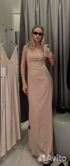 Вечернее платье