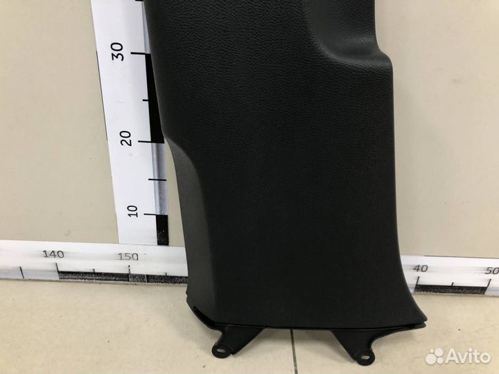 Обшивка стойки Volkswagen Jetta 1K 2006-2011