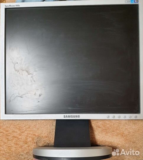 Монитор Samsung Syncmaster 940N