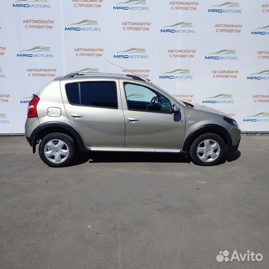 Renault Sandero Stepway 1.6 AT, 2014, 141 881 км