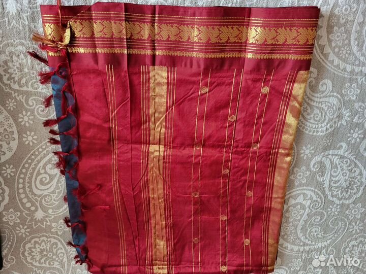 Индийское сари