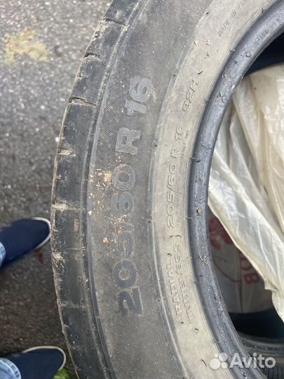 Continental ContiPremiumContact 2 205/60 R16 91H