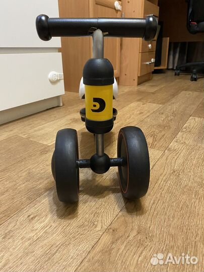 Беговел для дома от 1,5 до 2 лет