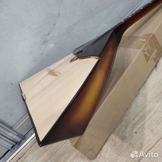 Балалайка прима новая в музыкальную школу