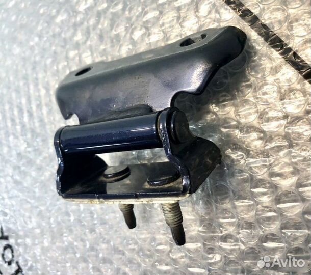 Петли багажника Lexus Rx 4