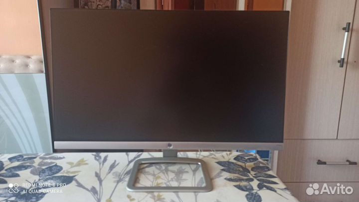 Монитор HP 24es 23.8