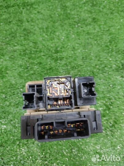 Блок кнопок Subaru Tribeca WX 2009