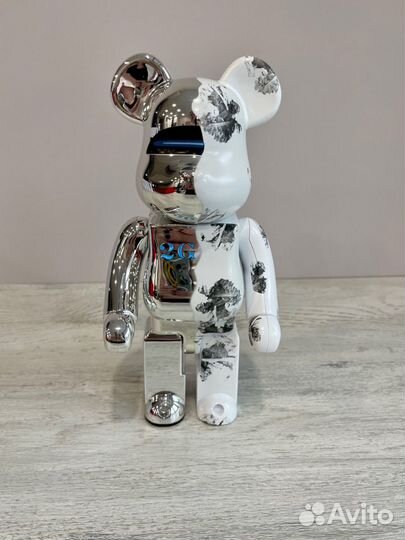 Фигурка bearbrick робот 2G