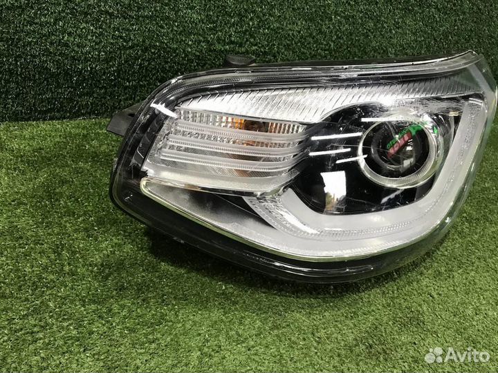 Фара левая Kia Soul