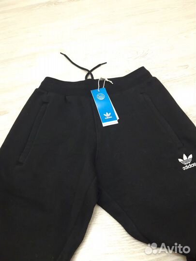 Спортивные штаны adidas мужские/подростковые XS