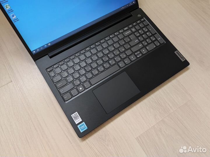 Ноутбук Lenovo V15 G2 IJL 8/256Gb новый