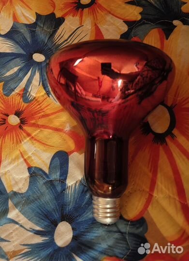 Лампа красная