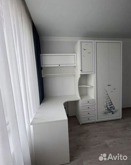 Рабочая зона у окна арт 393