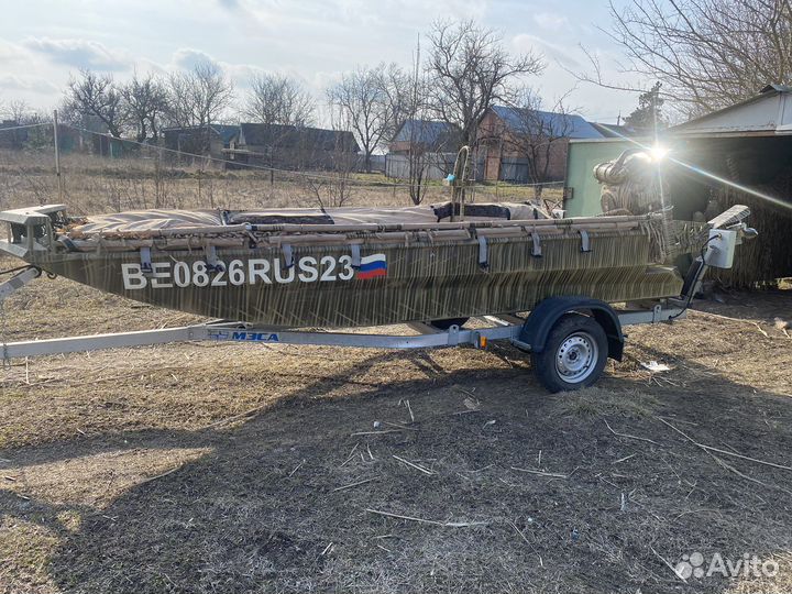 Лодка болотоход