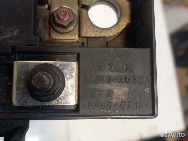 Клейма акомулятора плюсовая Hyundai Equus