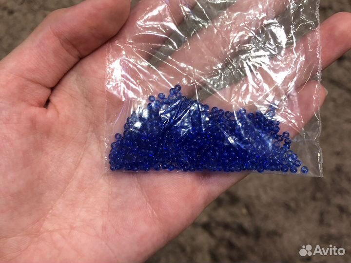 Чешский бисер фиолетово-синий