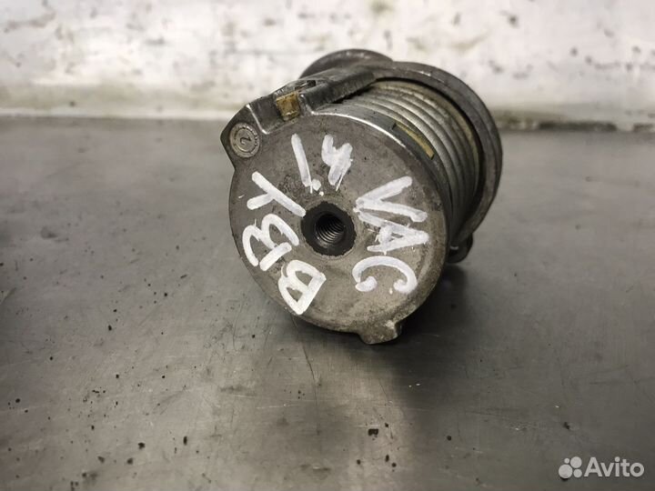 Натяжитель прив ремня BBY skoda audi seat vw