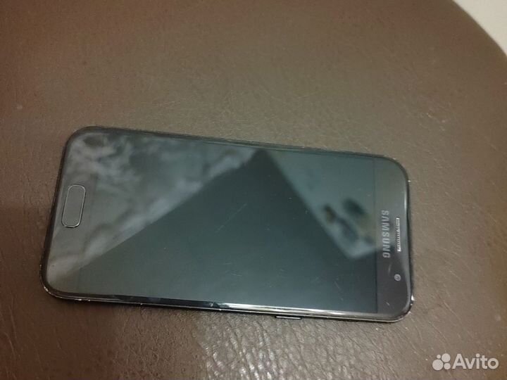 Samsung Galaxy A3 (2017) SM-A320F/DS, 2/16 ГБ