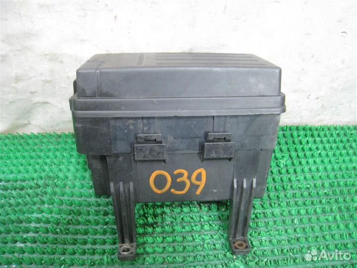 Блок предохранителей моторный Chevrolet Lacetti 2