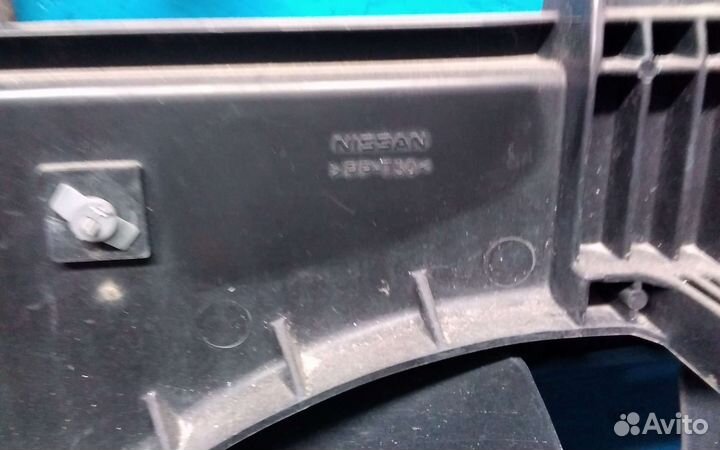 Диффузор радиатора охлаждения на Ниссан хтрей