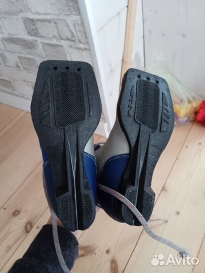 Ботинки лыжные 31 размер