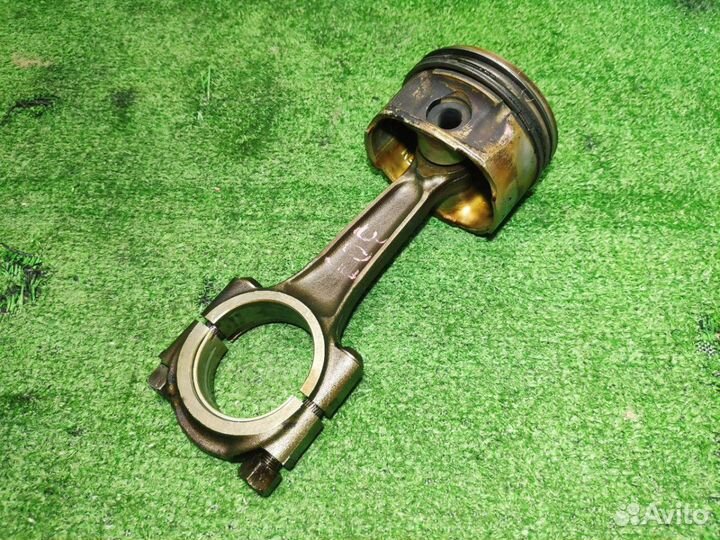 Поршень в сборе с шатуном TU5JP4 Peugeot 307 1.6л