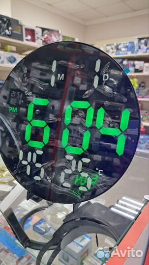 Часы электронные,круглые