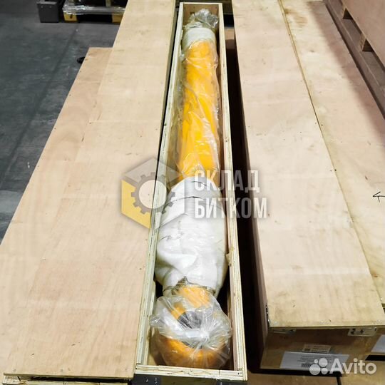 Гидроцилиндр стрелы Hyundai HX220S