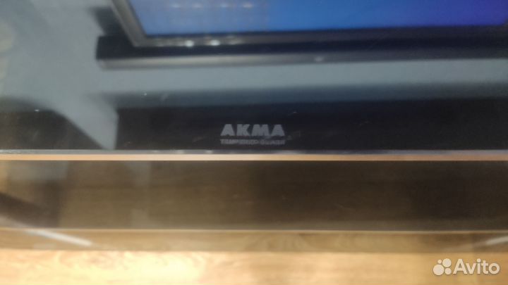 Стеклянная тумба под тв