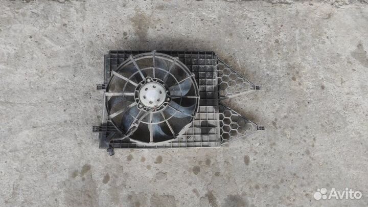 Вентилятор охлаждения радиатора Skoda Rapid