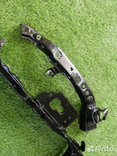 Рамка радиатора Toyota Rav4 ASA44 2015