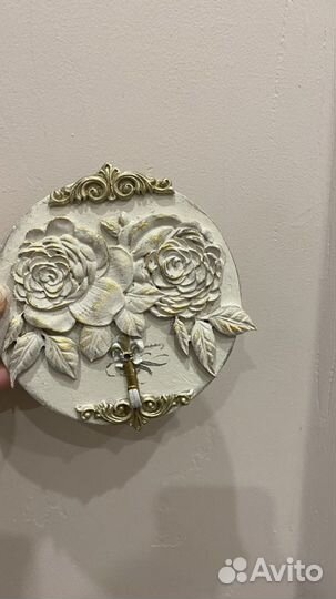 Ключница настенная