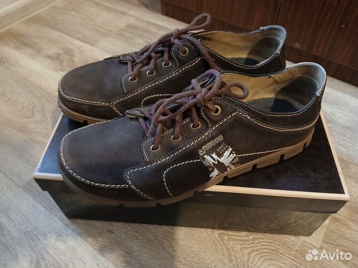 Ботинки мужские 42