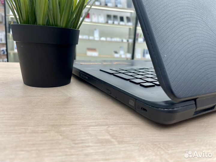 Большой ноутбук Acer 4 ядра/ 8Gb/ Nvidia