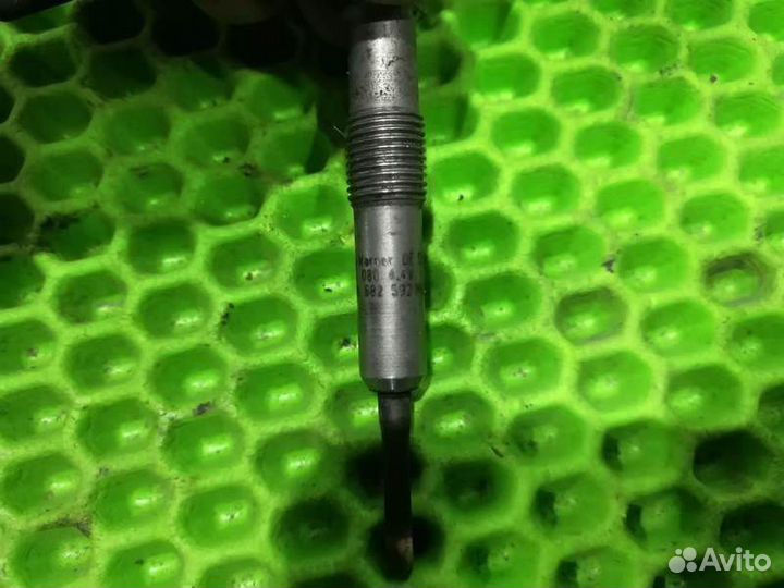 Свеча накала 8200682592 1.5L DCI K9K Renault