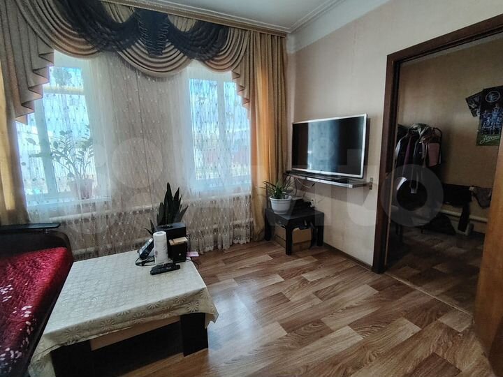 Дом 64 м² на участке 8,5 сот.