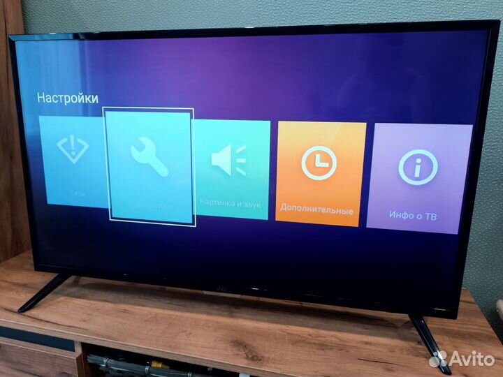 Телевизор JVC LT-40M655 LED
