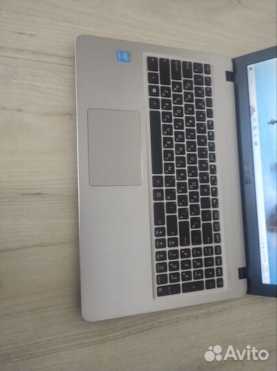 Топкейсы с клавиатурой и тачпадом на ноутбуки Asus