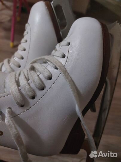 Фигурные коньки graf Ace 27 р