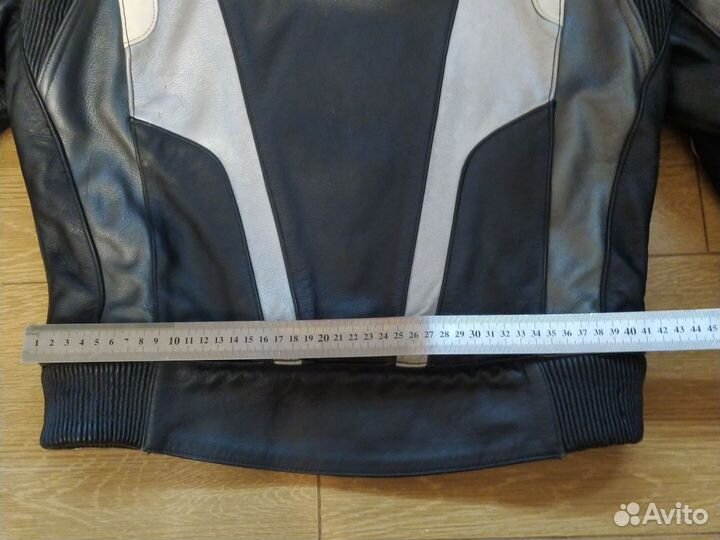 Мотокуртка, мотоштаны. Комплект на железной молнии