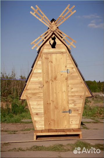 Дачный туалет деревянный BLU785