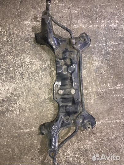 Передний подрамник(балка) Тойота Карина Е