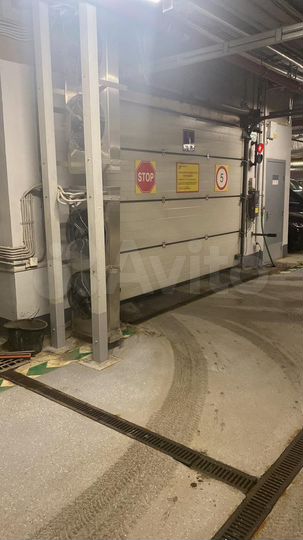 Машиноместо, 16 м²