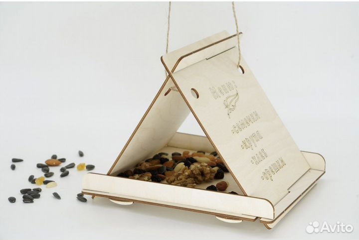 Кормушка для птиц