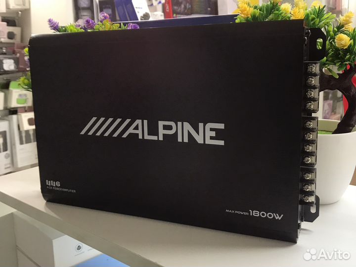 Усилитель звука Alpine 1800W