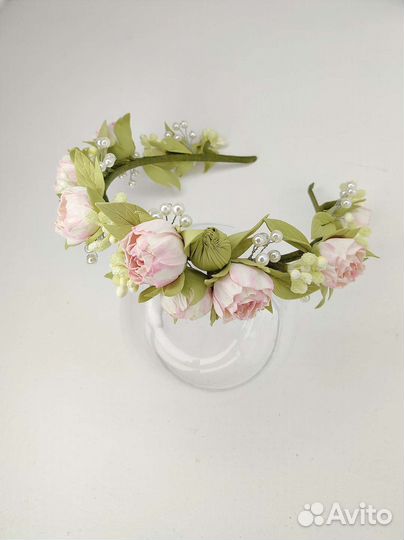 Ободок для волос с цветами