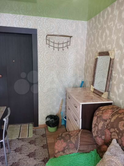 Комната 10 м² в 5-к., 2/4 эт.