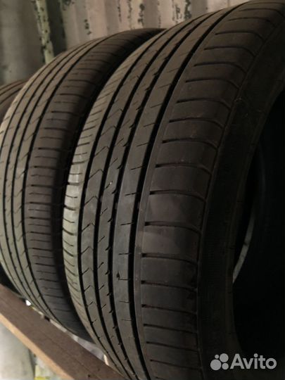 Winrun WR-12 215/55 R17